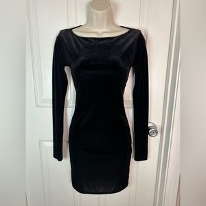 NYMPHE black crushed velvet dress